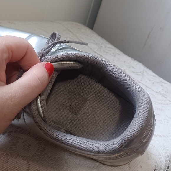 Girls Puma Romas - Picture 9 of 10